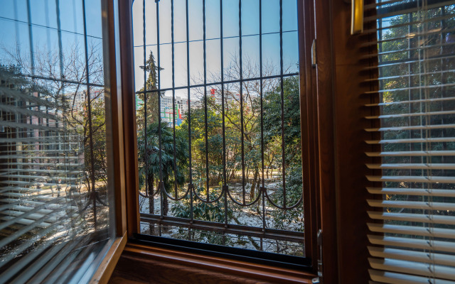 Квартира Сочи ул 60 лет ВЛКСМ, 14