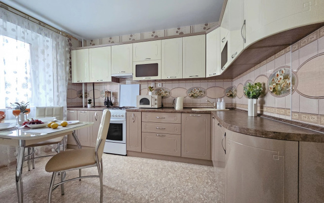 Квартира Живи Уютно