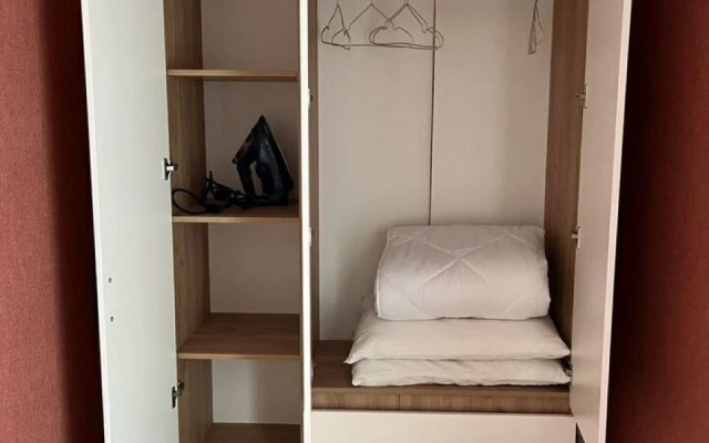 Stilnaya, Uyutnaya, Svetlaya S Kachectvennym Sepvisom Flat