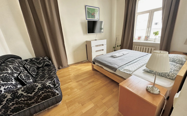 Апартаменты между Старым и Новым Арбатом