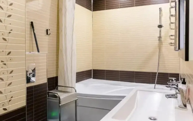 Квартира Уютная большая двушка на левом