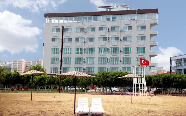 Hotel Denizkumu Hotel