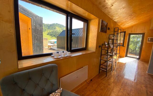 Peak Lodge Living Quarters