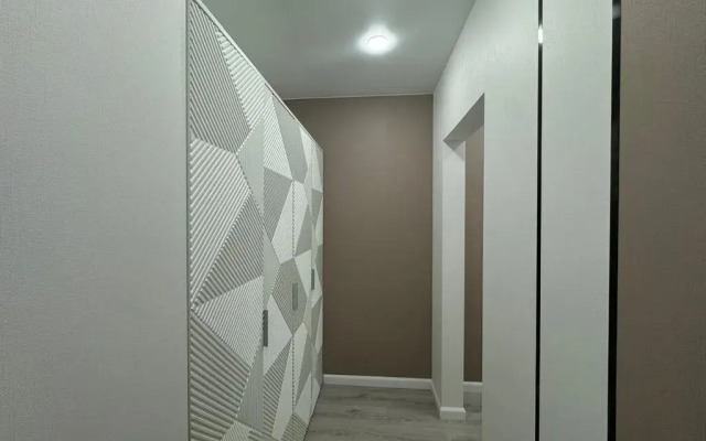 Dvukhkomnatnaya V Zhk Flora Flat