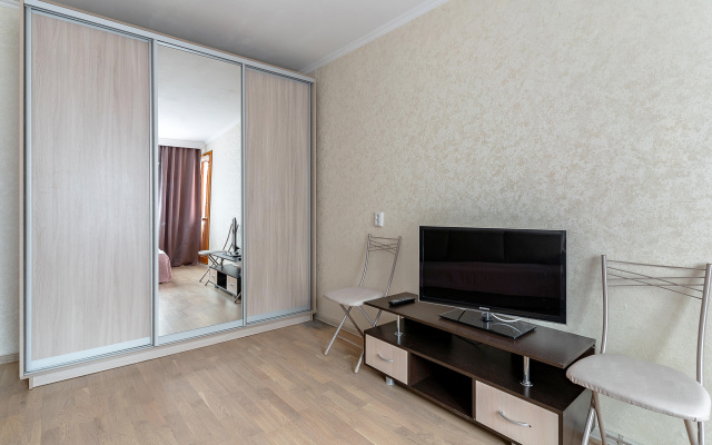 Na Kotelnikova Ryadom S Tsentrom Almazova I Doktrinoy Flat
