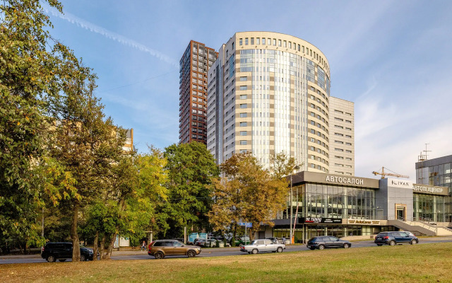 S Dizaynerskim Remontom Apartments