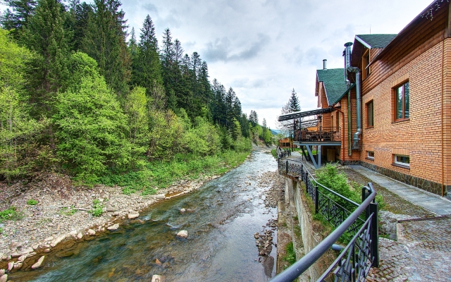 Lavanda Country Club Hotel