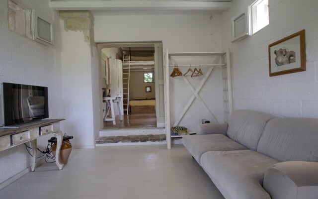 Prestige Alimini Guest House
