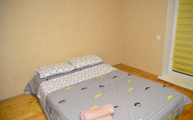 Khant 1 Apartments
