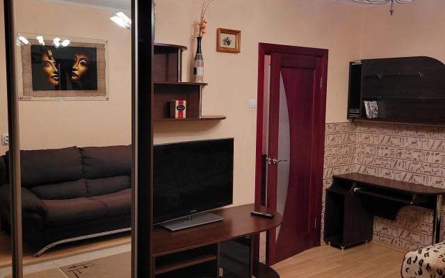 Uyutnaya Teplaya Rasschitannaya Na 4 Spalnykh Mesta Flat