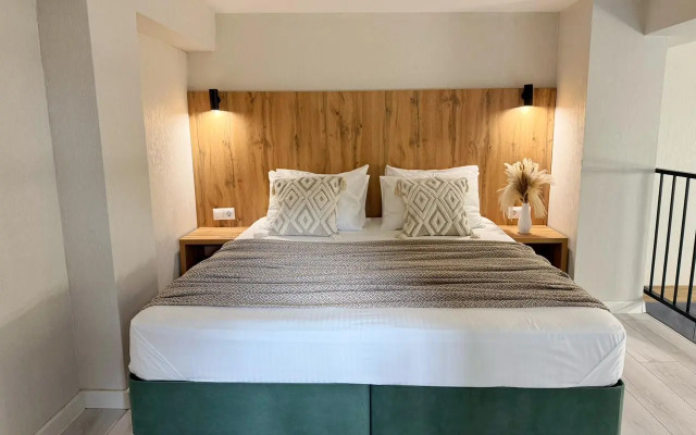 Апартаменты двухуровневые Три минуты до пляжа