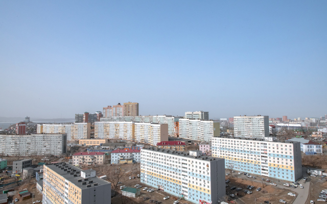 Апартаменты возле Театра и моста, недалеко от центра. Брянская 18.