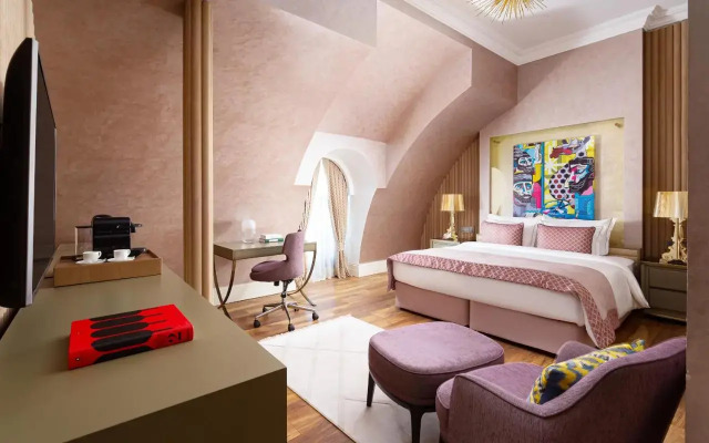Art Gallery Hotel