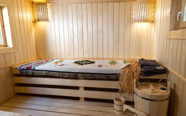 Глэмпинг Ягодка-Малинка