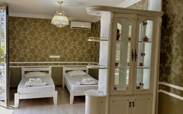 Abkhazskoye Pomestye Villa