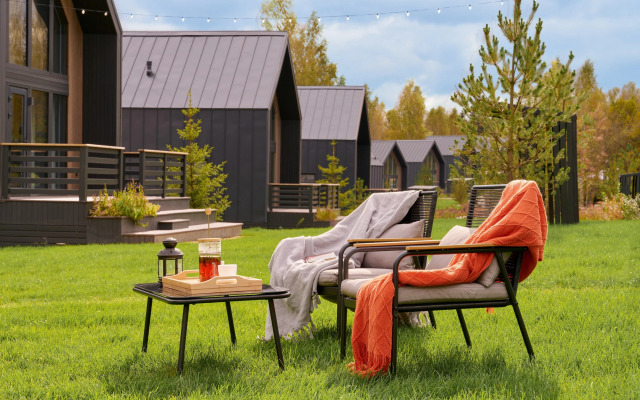 Отель Русские сезоны Эмбиент парк