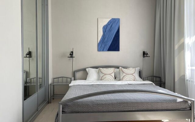 Prostornye Dvukhkomnatnye Indigo Apartments