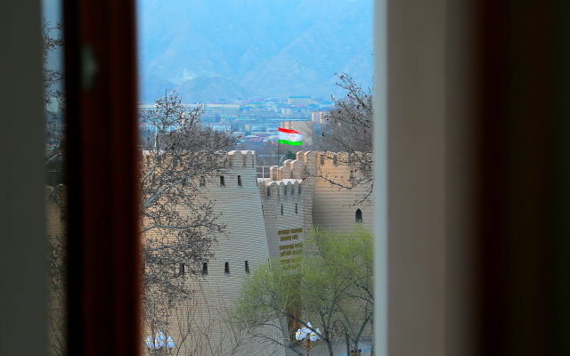 Khuajnd Grand Hotel