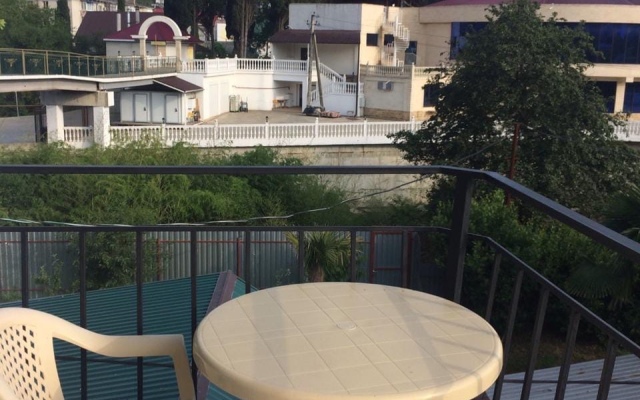 Berezhok Guest House
