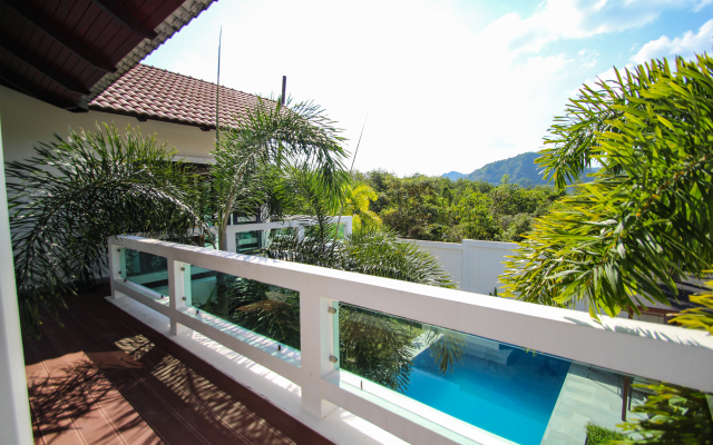 Resona Pool Villa
