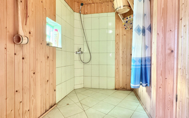 V 14 Km Ot Minska Private House