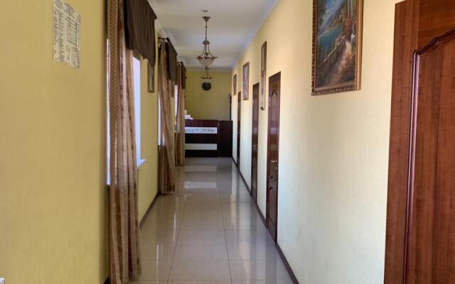 Dona Guest House