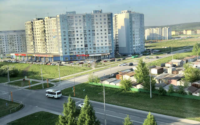 s Krasivyim Vidom Apartments