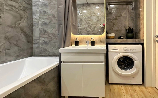 Апартаменты Комфортная возле МВДЦ Сибирь