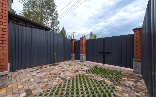 Частный дом на Шахтёров 28 (3)