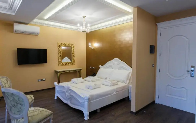 Elite Palace Hotel