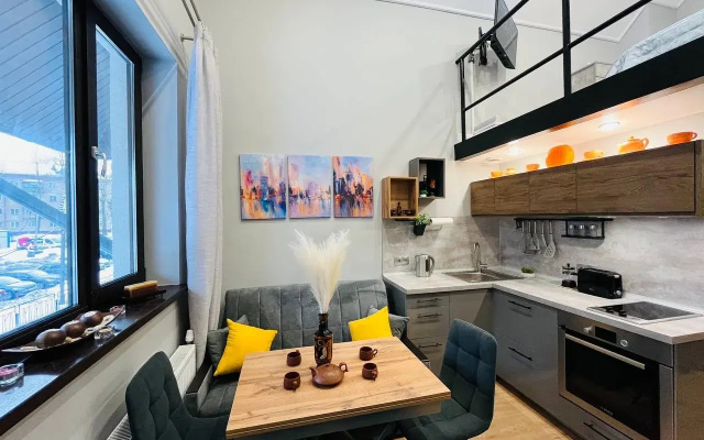 Apartamenty 2-urovnevaa studia na 4 mesta dla komfortnogo prozivania