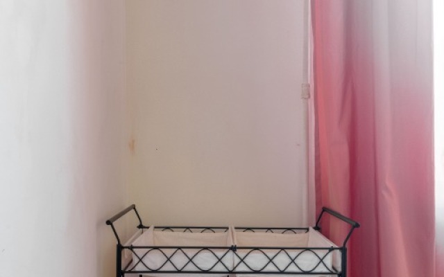 Apartamenty Na Liteynom 52 (1)