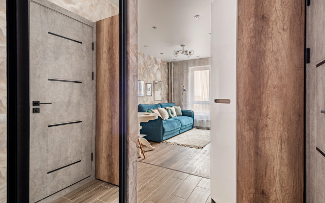Provans v Lunnom Svete Flat
