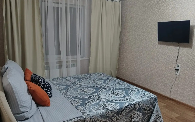 Komfortabelnaya 1-K Kvartira Na Mongore Flat