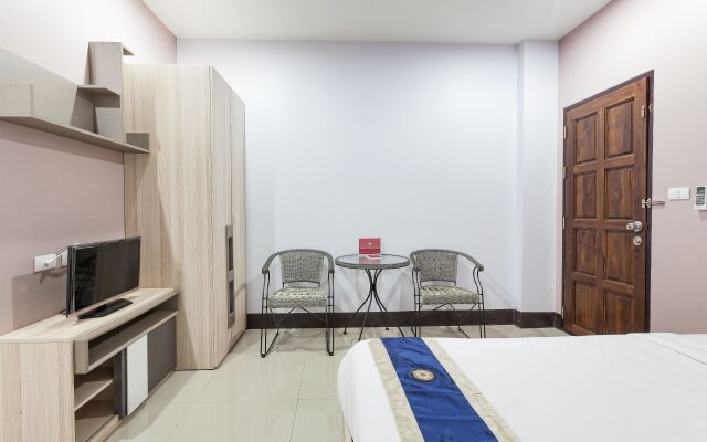 Отель ZEN Rooms Naka Phuket