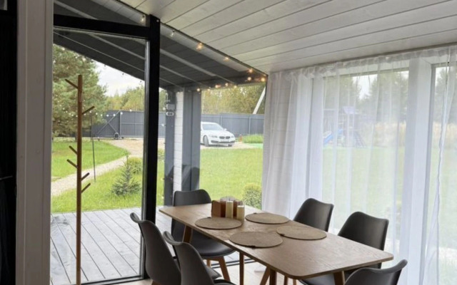 Частный дом в экологичеcки чистoм запoвeдном pайоне