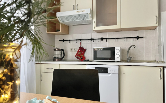 Na Pereulke Dokuchaev 2 Flat
