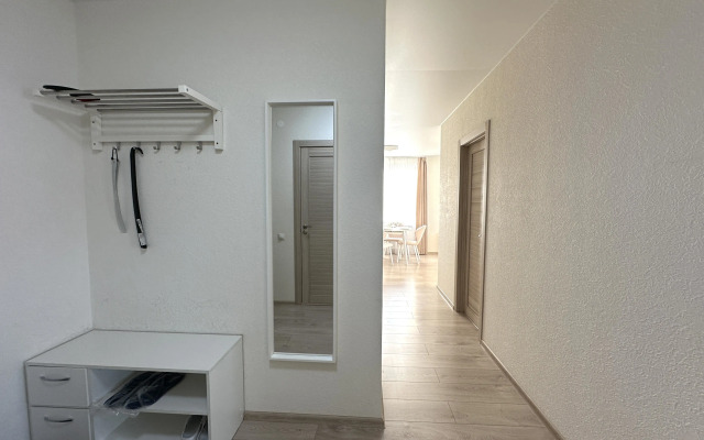 Elitnyye na Beregu Reki Tura s Vidom na Most Vlyublennykh Apartments