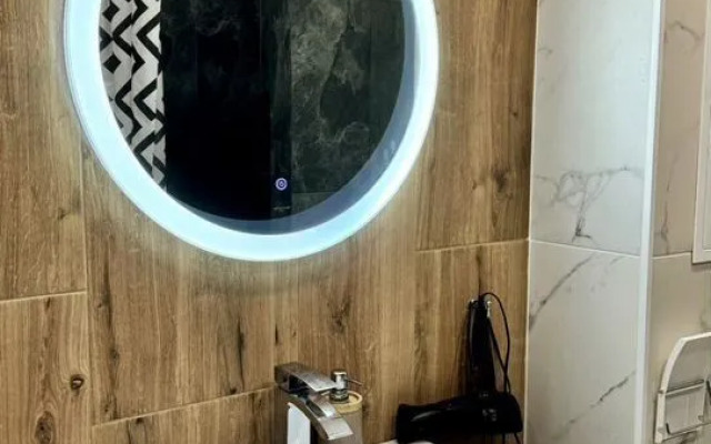 Na Ulitse Novobulvarnaya 40 Flat