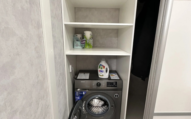 V Tsentre Goroda Flat