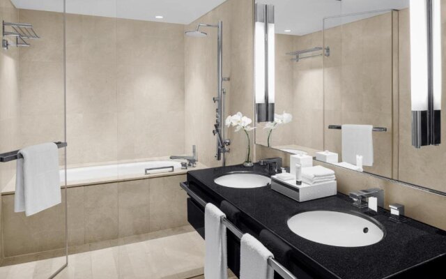JW Marriott Hotel Marina 