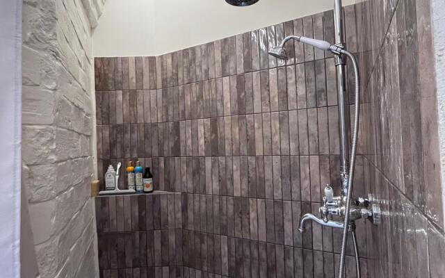 Квартира дизайнерская на Кирочной 6