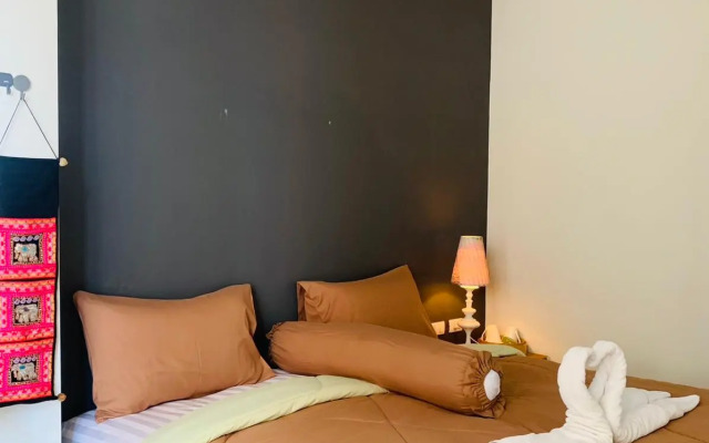 Отель Arch Club Pa Tong