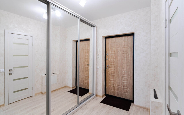 Studiya V Samom Tsentre Levogo Berega Irtysha Apartments