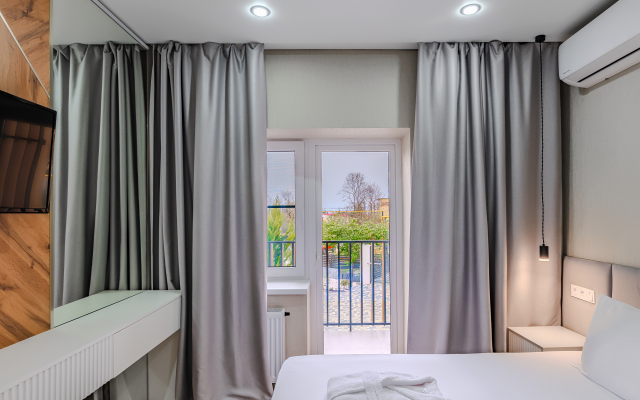 Отель Cosmos Smart Sochi Tivoli