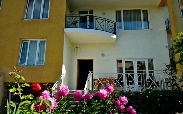 Eco-House Guest House