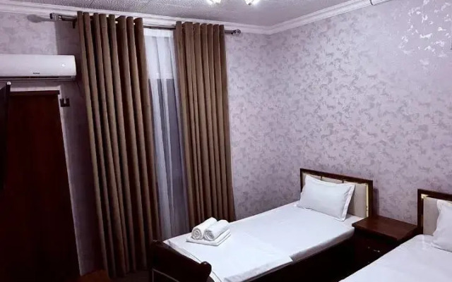 Отель Hafiz Plaza