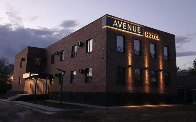 Avenue Hotel