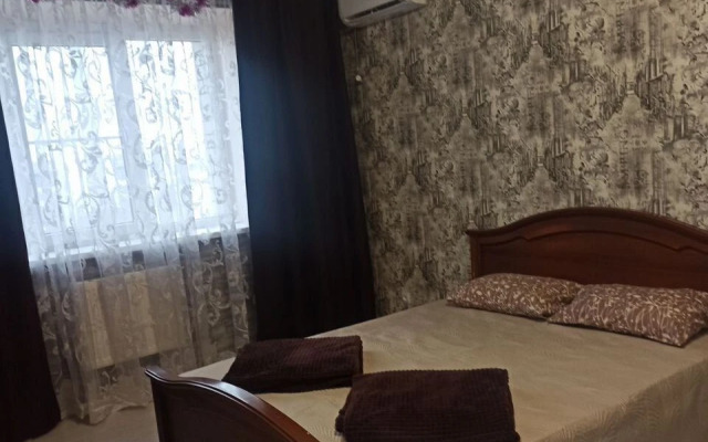 Na Ulitsa Bazarova 20 Flat