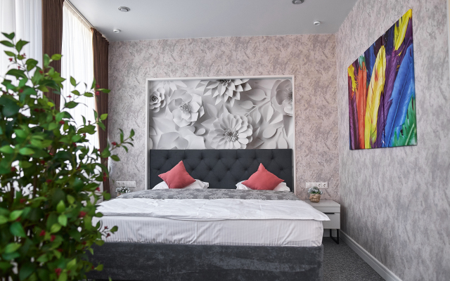 July Hotel Hotel